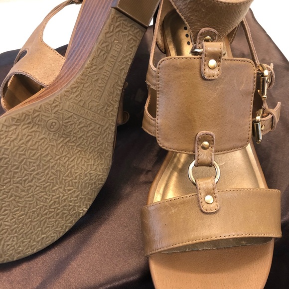 Wedge sandals - Picture 4 of 8